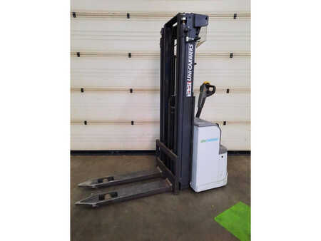 Pallet Stackers 2014  Unicarriers PSH160SDTFV480 (2)