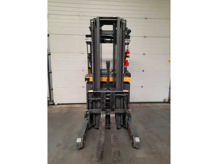 Retraky 2014  Unicarriers ULS140DTFVXC570 (4)