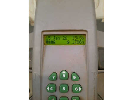 Magasemelésű béka 2016  Unicarriers PSP160STP167 (5)