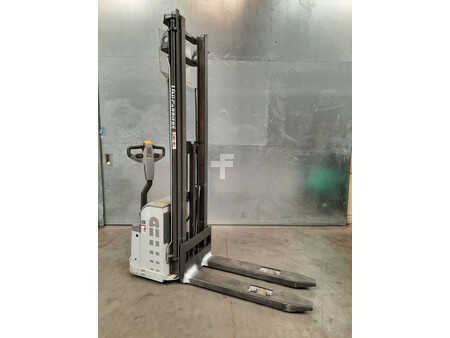 Ledstaplare gå 2019  Unicarriers PS125TFV419 (1)