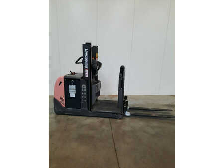 Vertikal-Kommissionierer 2020  Unicarriers EPL100/120 (1)