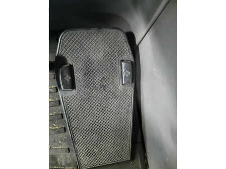 Schubmaststapler 2020  Unicarriers UHD200DTFVRG850 (4)