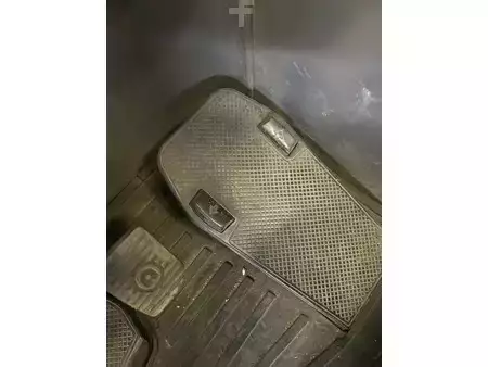 Retráctil 2020  Unicarriers UMS160DTFVRF895 (8)