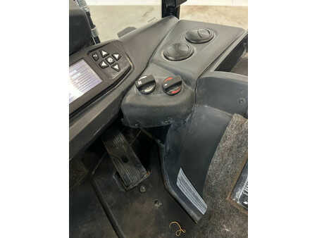 Elektrisk- 4 hjul 2019  Mitsubishi FB 25 CN (8)