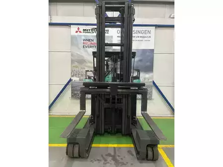 Čtyřcestný vysokozdvižný vozík 2021  Unicarriers UFW250DTFVRE705 (6)