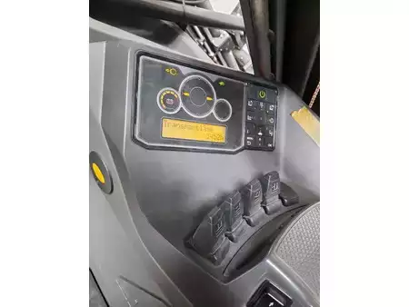 Retraky  Unicarriers UMS160DTFVXE845 (2)
