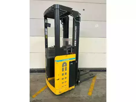 Wózki z platformą operatora  Unicarriers 200STFV360AJN (2)