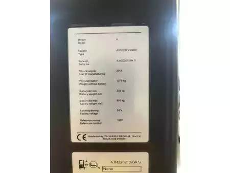 Wózki z platformą operatora  Unicarriers 200STFV360AJN (5)