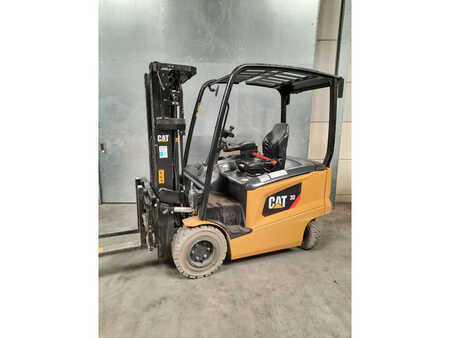 CAT Lift Trucks EP30CN