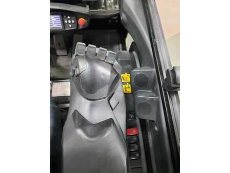 Elektryczne 4-kołowe 2019  CAT Lift Trucks EP20ANT (7)