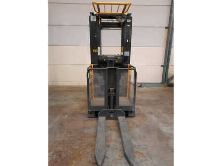 Preparador de pedidos vertical 2019  Unicarriers 100DTFVI520EPM (4)