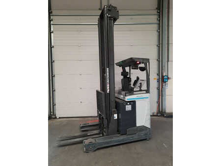 Reach Truck 2021  Unicarriers UMS200DTFVRF895 (2)