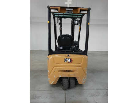 Carrelli elettrici 4 ruote 2022  CAT Lift Trucks EP16ACNT (4)
