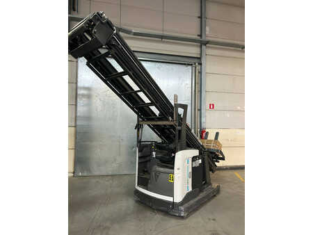 Työntömastotrukki 2022  Unicarriers UHX200DTFVRG1210 (1)