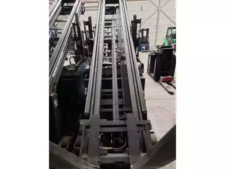 Skyvemast  Unicarriers 200DTFVRG1150UHD (3)