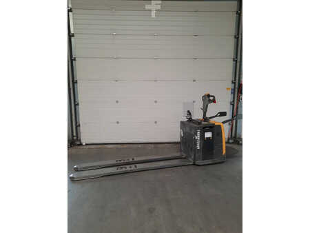 Transpaletas manuales  Unicarriers PMR200P (2)