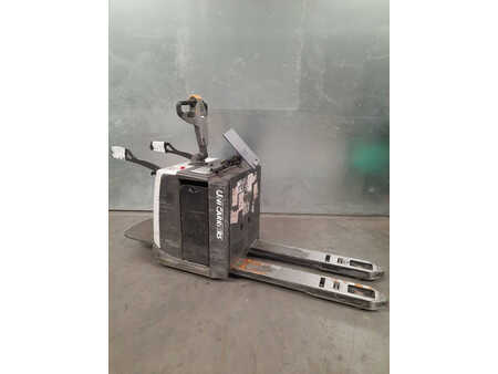 Transpaletas manuales  Unicarriers 200PMR (1)