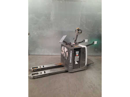 Transpaletas manuales  Unicarriers 200PMR (2)