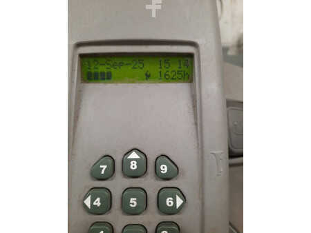 Transpaletas manuales  Unicarriers 200PMR (5)