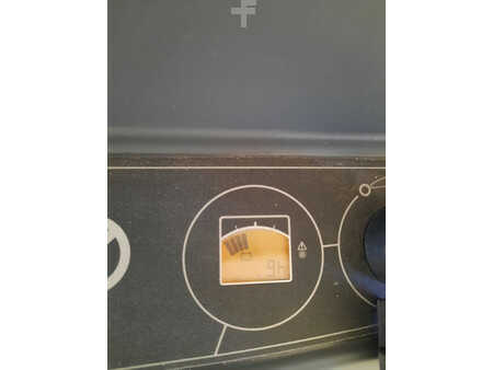 14171_UE-441835-6.jpg?v=1761539136