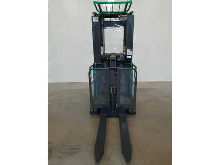 14171_UE-441893-4.jpg?v=1761539136