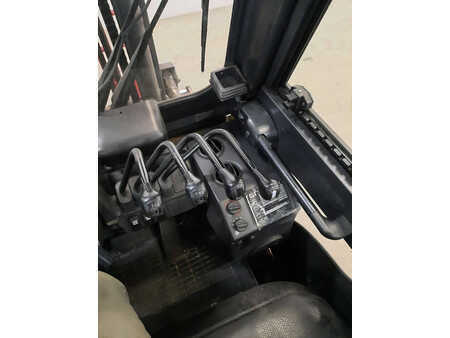 Dieselový VZV 2019  CAT Lift Trucks DP 35 N (4)