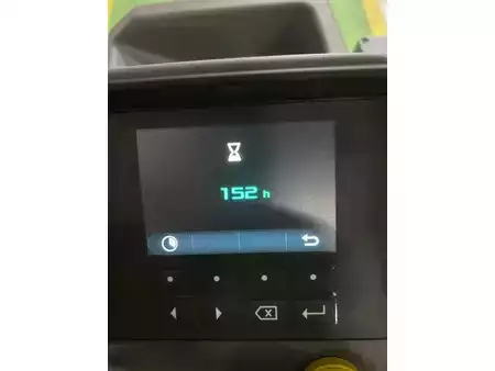 Stacker de condutor em pé 2022  Mitsubishi SBR 16 N2 (7)