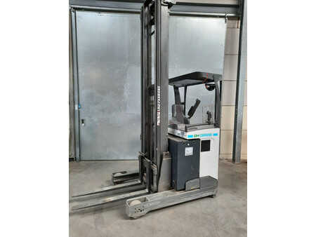 Schubmaststapler 2018  Unicarriers 160DTFVRF895UMS (2)