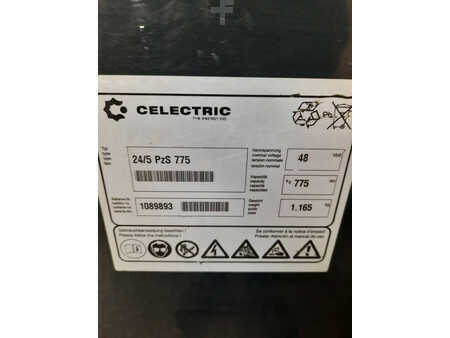 Schubmaststapler 2018  Unicarriers 160DTFVRF895UMS (8)