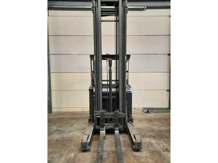 Reach Trucks 2019  Unicarriers 200DTFVXE895UMS (4)