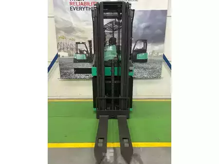 Stacker de condutor em pé 2022 Mitsubishi SBR 16 N2 (4)