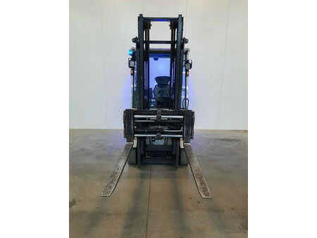 Sähkö - 4 pyör 2017  Unicarriers AS2N1L15Q (4)