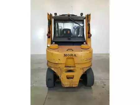 Elektro čtyřkolový VZV 2018  Mora EP80RA (3)