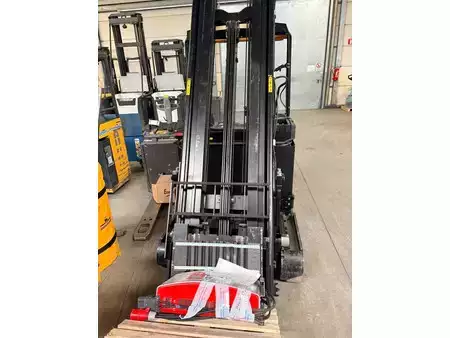 Skyvemast  CAT Lift Trucks NR16N2H (3)