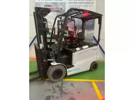 Eléctrico - 4 rodas 2020  Unicarriers MX 25 (2)