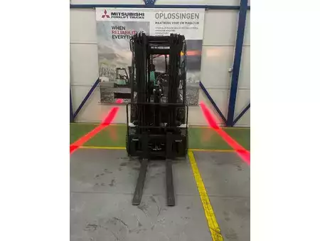 Eléctrico - 4 rodas 2020  Unicarriers MX 25 (3)