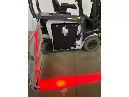 Sähkö - 4 pyör 2020  Unicarriers MX 25 (7)