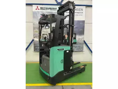 Reach Trucks 2022  Mitsubishi RB 16 N3 (1)