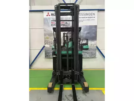Reach Trucks 2022  Mitsubishi RB 16 N3 (4)