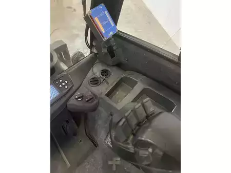 Chariots électriques à 4 roues 2019  CAT Lift Trucks EP30CN (9)
