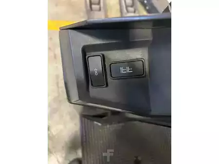 Préparateurs de commande horizontaux 2021  Unicarriers OEH 120 (10)