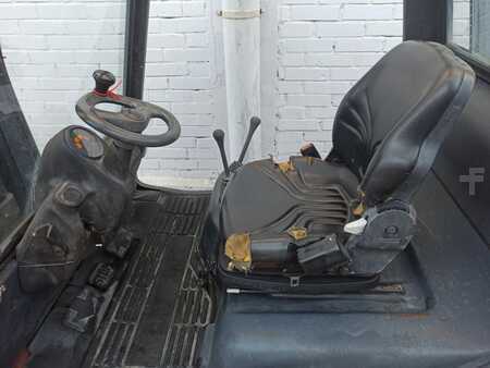 Nestekaasutrukki 1999  Linde H35T-04 (7)