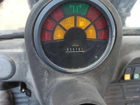 Nestekaasutrukki 1999  Linde H35T-04 (9)