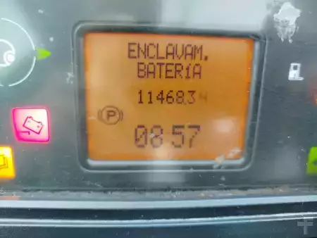 Carretilla retráctil 2018  Linde R14HD-01 (8)