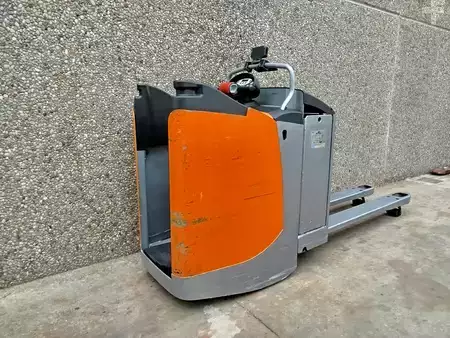 Transpalettes électriques 2019  Still EXU-S22 (1)