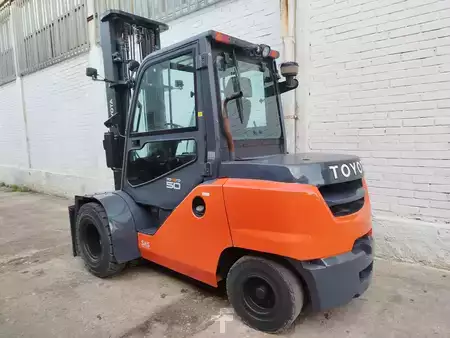 Empilhador diesel 2016  Toyota 40-8FD50N (3)
