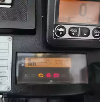 Empilhador diesel 2016  Toyota 40-8FD50N (8)