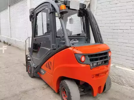 Empilhador diesel 2019  Linde H20D-02/600 (3)