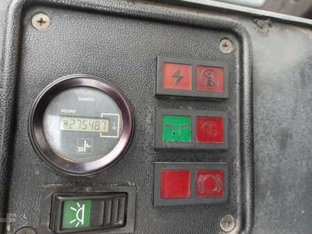 Carrelli elevatori diesel 2000  OM DI70C (8)