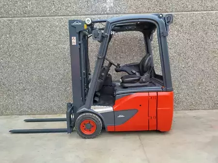 Elektrisk- 3 hjul 2018  Linde E14-02 EVO (2)
